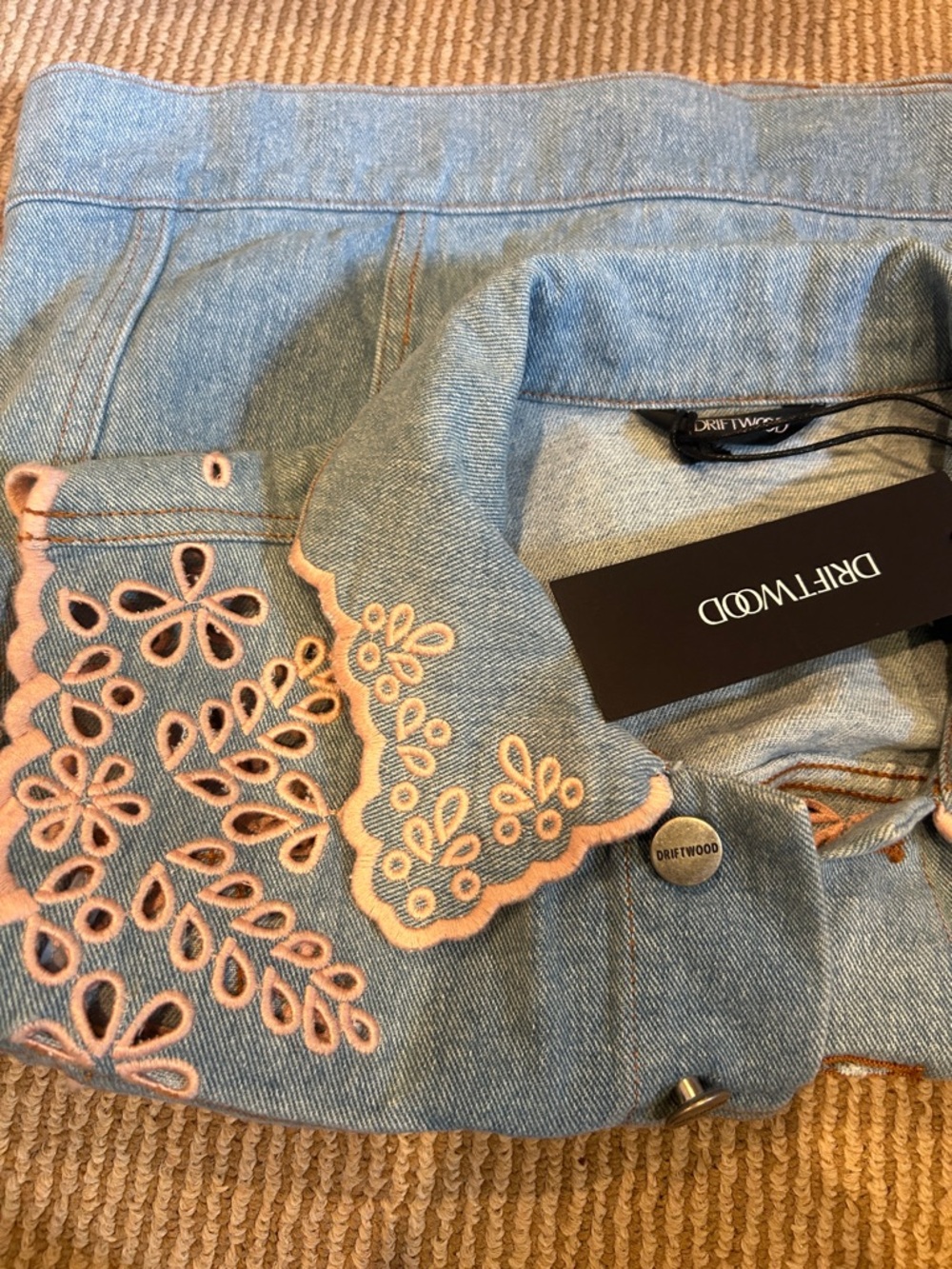 NWT FP x DRIFTWOOD Light Blue pink embroidered Denim vest size medium - Picture 11 of 11